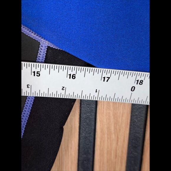 Body Glove Wetsuit Medium Mens Black & Blue Neoprene 2.1mm Jammer Shortie - Picture 3 of 15